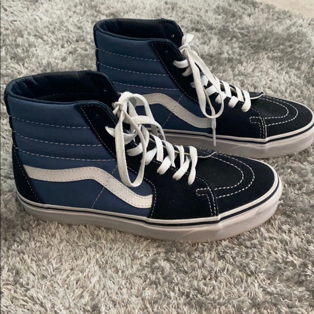 Light and dark blue vans
